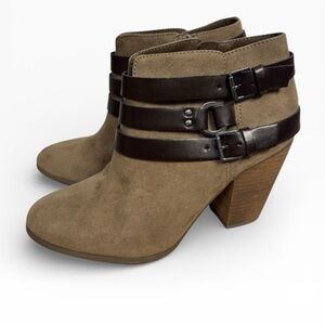 Carlos by Carlos Santana Hollie Ankle Boots Faux Suede  Western US 9.5 UK 7.5